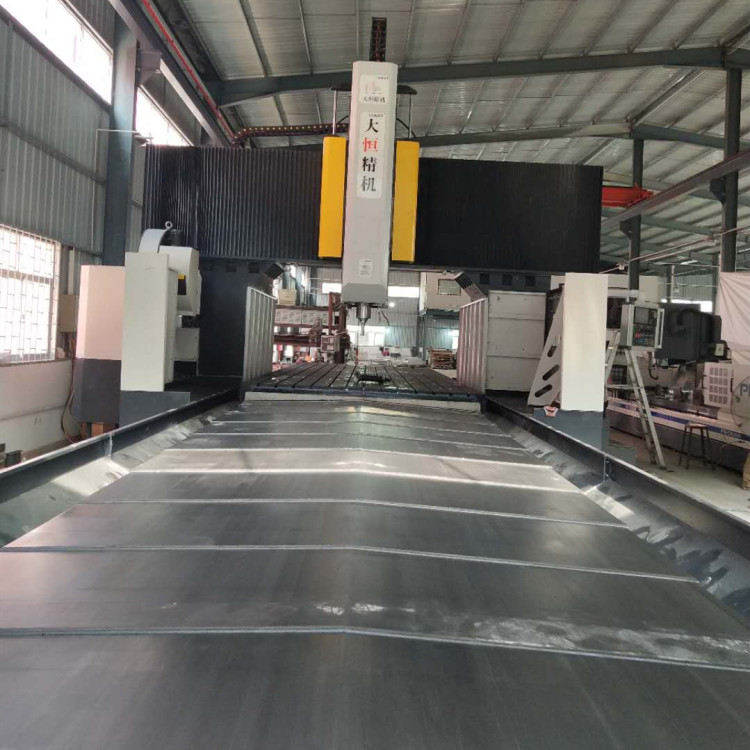 8米 數控龍門(mén)銑床.jpg 8米 數控龍門(men)銑床.jpg