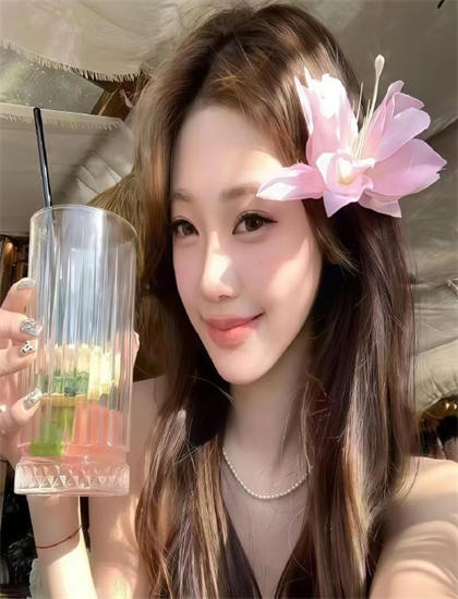 深度探索：古巴浪人的艺术魅力与文化价值——一次全面的艺术分析