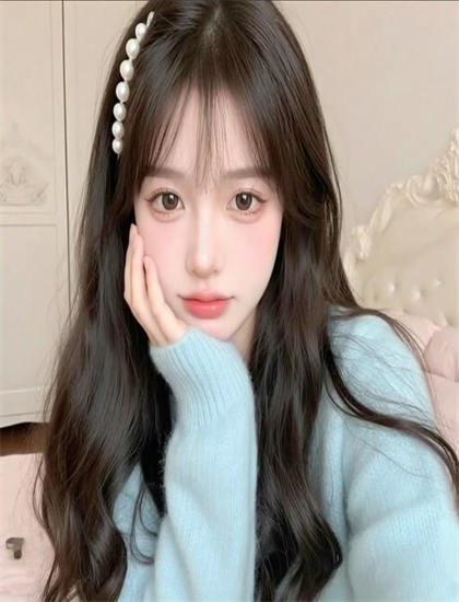 《忧郁小女孩》艺术价值耐人寻味的：专业角度评价与艺术成就分析，免费观看